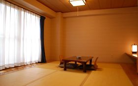 旅館さがみ